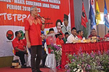 Ganjar prioritaskan pengembangan transportasi massal di Jateng