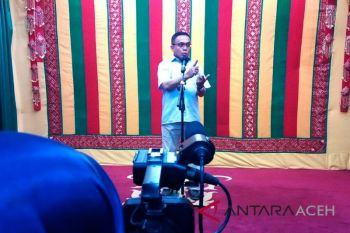 Irwandi Yusuf: pesawat mati akibat minyak tidak naik
