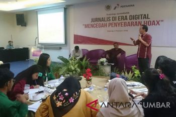 Hoaks paling banyak bersumber dari media sosial