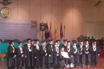 Putu Wijaya dianugerahi gelar doktor Honoris Causa