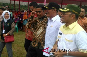 Mensos targetkan penyaluran bansos PKH dan rastra tuntas Februari 2018