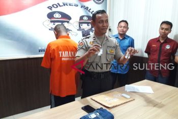Polisi Amankan Pengedar Sabu di Rumah Kos Pacarnya