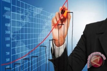 Economy to grow 5.1 percent, backed by spending before election