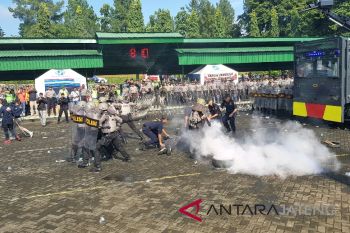Polisi/TNI simulasikan pengamanan Pilgub Jateng