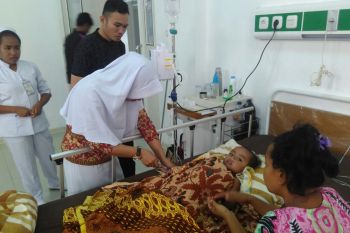 Dua balita di Donggala lumpuh pascaimunisasi