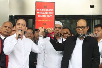 NOVEL BASWEDAN TIBA DI KPK