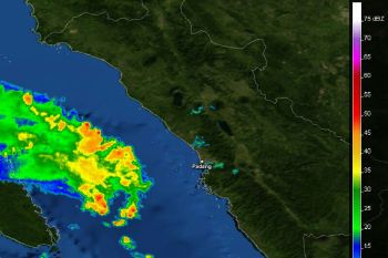 Inilah penyebab hujan lebat di Sumbar kemarin hingga dini hari tadi