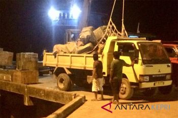 Bea Cukai lanjutkan bongkar muatan KLM Hasbi 06