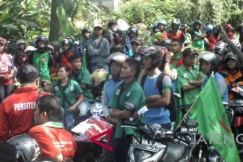 Buruh industri kayu di Temanggung tuntut peningkatan kesejahteraan