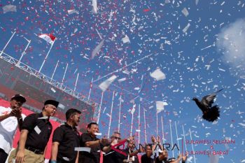 Gubernur imbau kampanye tanpa isu SARA