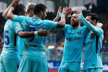 Barcelona atasi Eibar 2-0