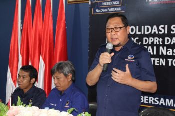 Bendahara Nasdem asah potensi pemuda lewat sepakbola