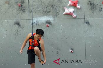 Latihan bersama tim panjat tebing Indonesia-China