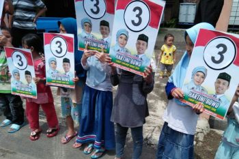 Panwaskab Kudus panggil Tim Hartini-Bowo terkait pelibatan anak