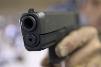 Polisi temukan paket  FedEx berisi pistol yang  dikirim dari Amerika Serikat