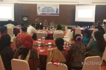 Bidan 'Lewu' Diperkut Atasi Masalah Kurang Gizi