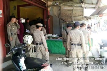 Satpol PP imbau pedagang Barsel taati tertib tata ruang