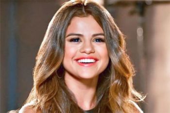 Selena Gomez tak yakin bisa lepas dari pertarungan mental
