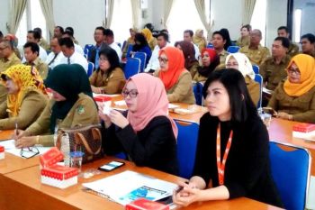 Pemkab Barut sosialisasikan perda retribusi jasa usaha