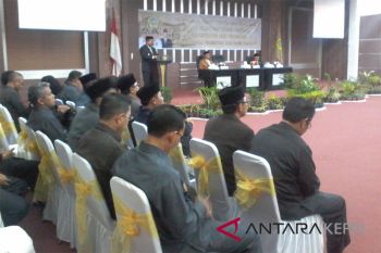 Bupati Karimun mutasi 182 pejabat