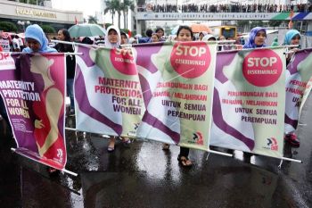Aksi hari perempuan internasional tuntut kesetaraan hak di dunia kerja