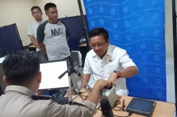 Wawali Bitung Beri Contoh Pengurusan SIM di Polresta