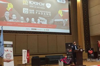 Di UNP, Ketua MPR ajak mahasiswa tingkatkan rasa cinta Tanah Air