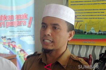 Tanah Datar berangkatkan 10 penghafal Al Quran ibadah umrah