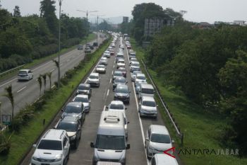 Rekayasa lalu lintas Purbaleunyi selama arus mudik