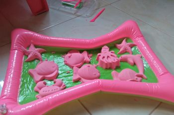 Pasir kinetik,  alternatif anak kurangi bermain gadget