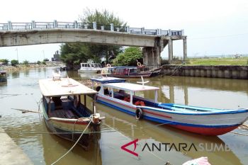 Kunjungan wisata ke Pariaman turun dampak cuaca buruk