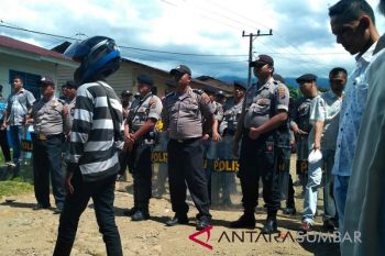 Terkait lahan masjid agung, ratusan pemangku adat dan masyarakat demo Mitra Kerinci (video)