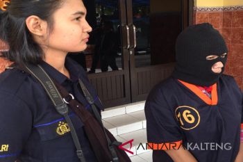 Karena terpaksa, Ibu rumah tangga ini nekat jadi calo SIM
