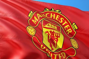 Sepak bola - Manchester United taklukan Liverpol dengan skor 2-1