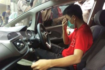 Polisi Tangkap Remaja karena Larikan Honda Jazz
