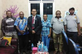 KPU Paniai tunggu pendapat MA terkait aduan paslon pilkada