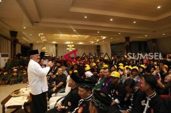 Ribuan "pendekar" pencak silat hadiri sosialisasi Asian Games
