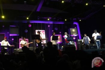 Menteri Kabinet Kerja ngeband di Java Jazz