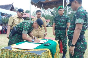 TNI buka akses jalan Desa Sumber Garunggung-Dambung