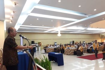 Konawe Selatan gelar seminar manajemen berbasis sekolah