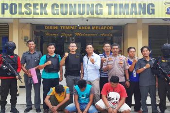 Lagi! 3 pengedar sabu-sabu ditangkap Polsek Gunung Timang