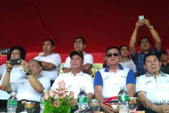 2.500 wisatawan hadiri festival cap go meh di Padang