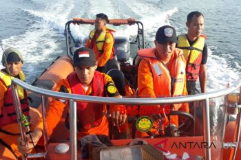 Basarnas Kendari cari nelayan hilang