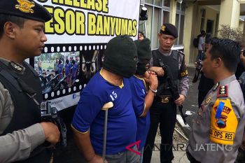 Kawanan pencuri truk bermuatan udang dibekuk polisi (VIDEO)