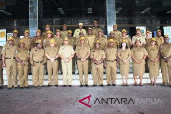 Penjabat Gubernur Papua minta OPD tertib dalam pengelolaan keuangan