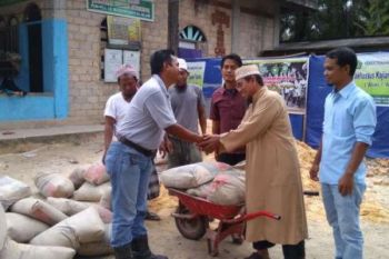 RAPP Bantu Pembangunan Musholla dan Pesantren di Siak