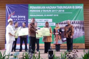 Bank Jateng Syariah bagikan hadiah umroh