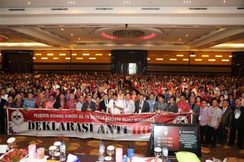 Peserta Sidang Majelis Sinode GMIM  deklarasi menolak Hoax