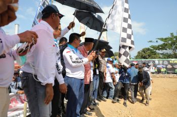 Gubernur Buka Kejurnas Grasstrack di Sebatik