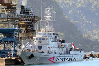 KRI Kelabang siap perkuat pengawasan pantai barat Sumatera